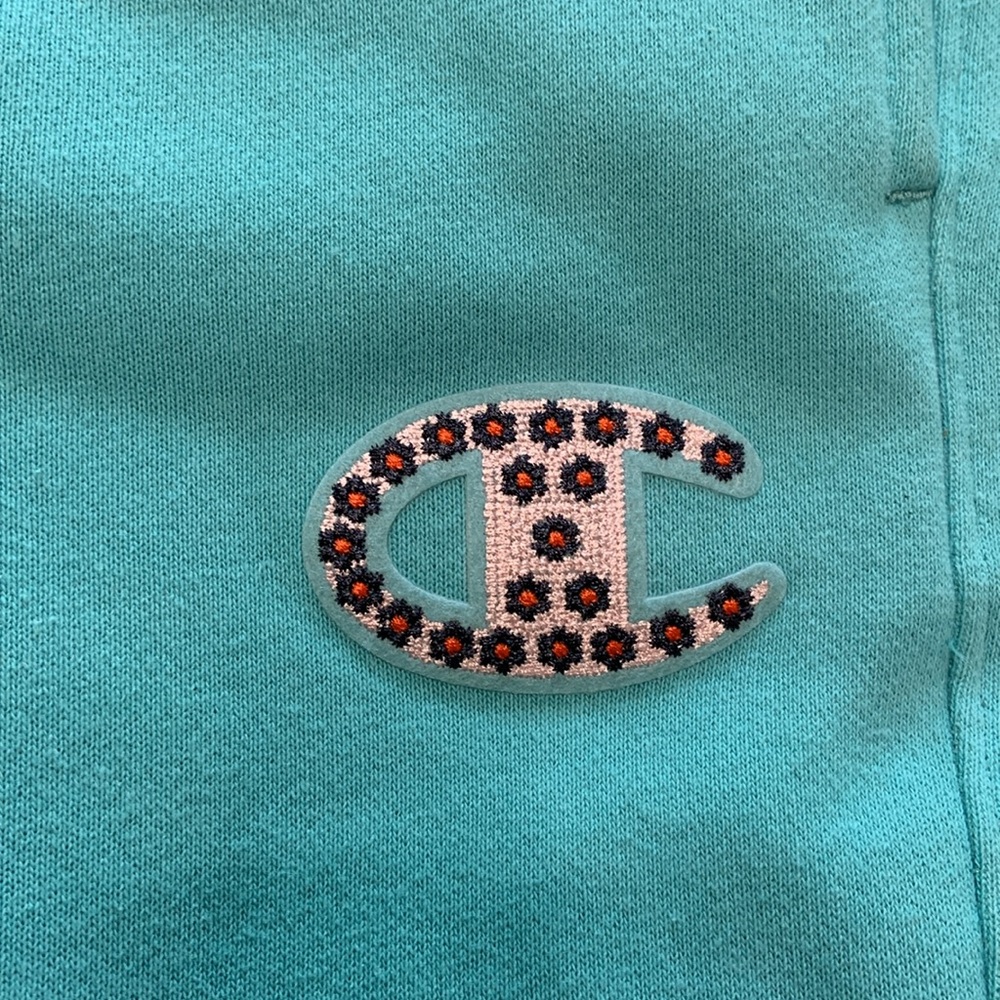 Champion Women’s Reverse Weave Jogger/Sweatpants - Picture 2 of 11